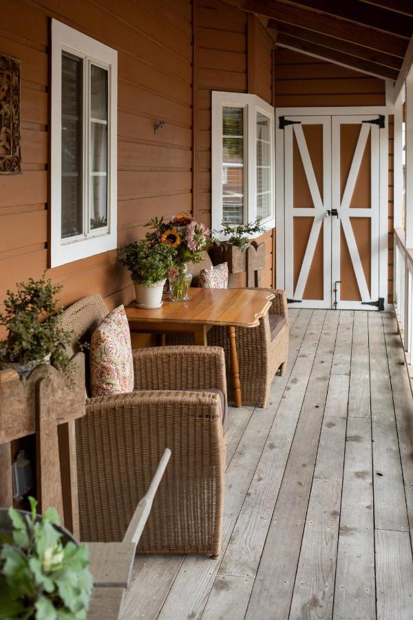J Patrick Inn Cambria Luaran gambar